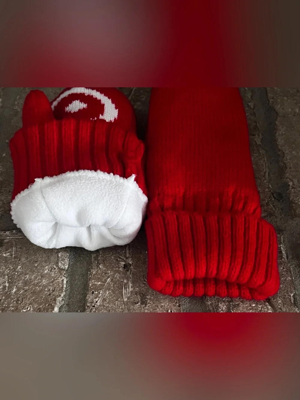 Target Bullseye Red Knit Mittens | Fleece Lined | Adult S/M | NWOT
